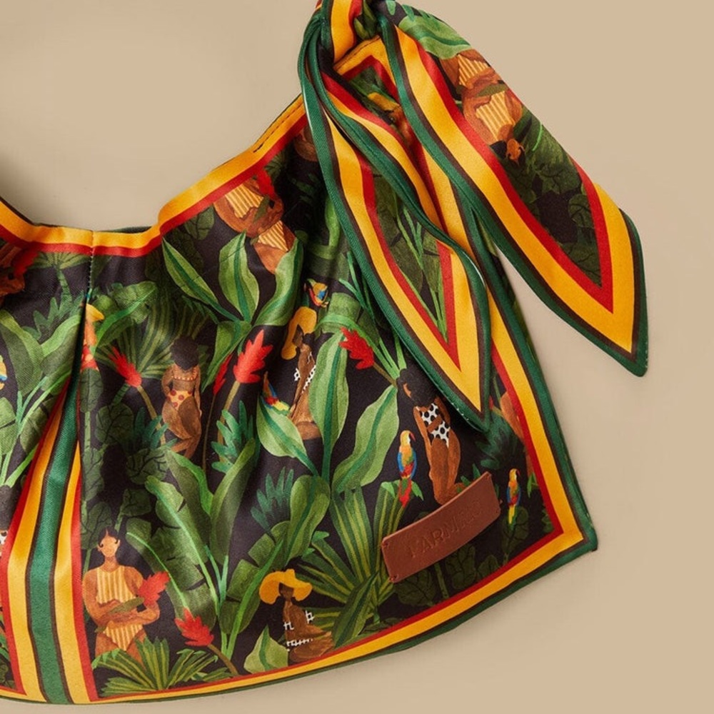 NEW RARE FARM Rio Beleza Tropical Scarf Mini Bag Jungle Print Wood Leaf Handle - Picture 6 of 16